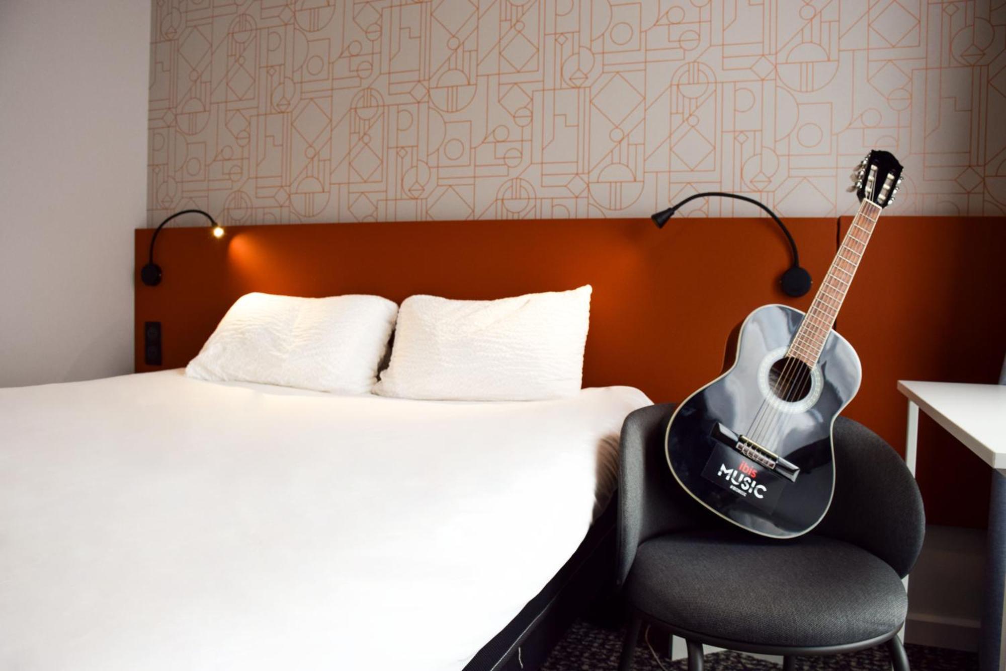 Ibis Centre Hotel 3*