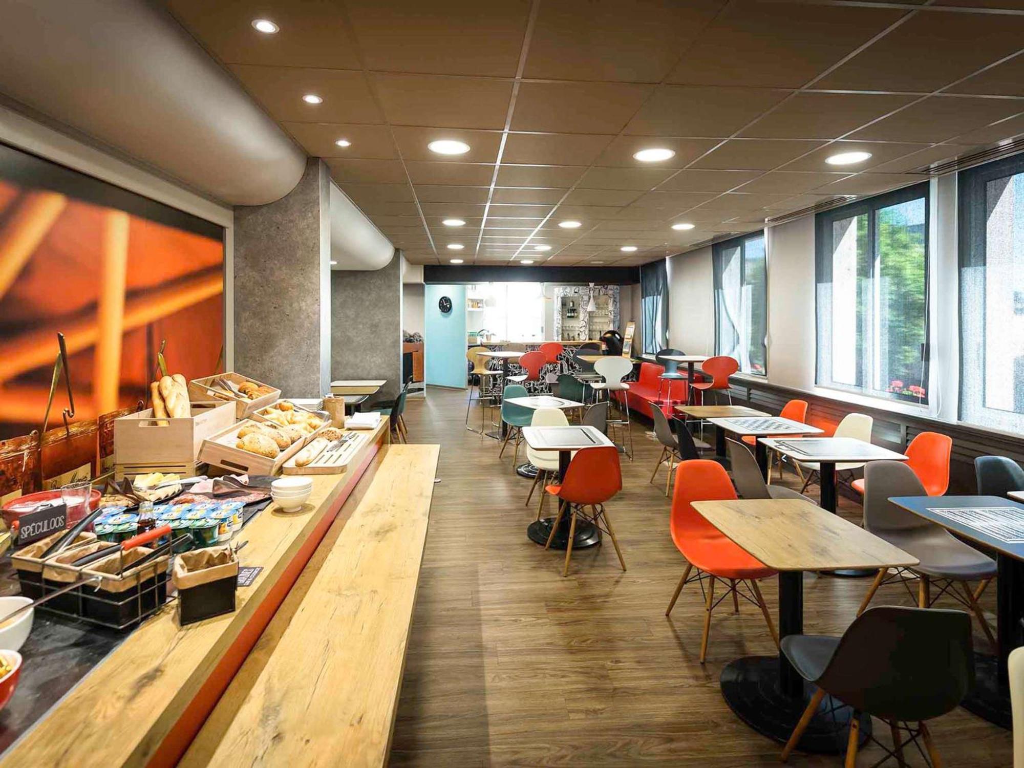 Ibis Centre 3*